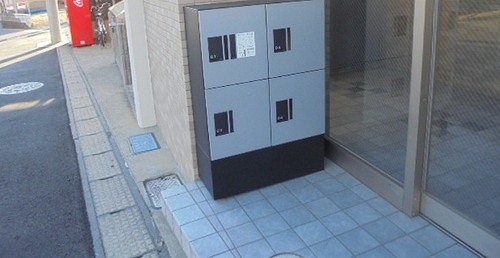 ガレット幕張本郷 宅配BOX