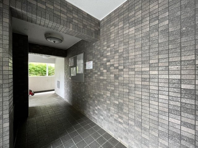 モビーレ等々力2階 エントランス