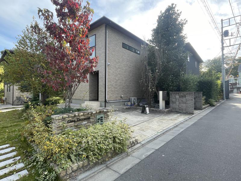 Ｃｉｎｑ　Ｔｅｒｒａｓｓｅ D棟の外観画像