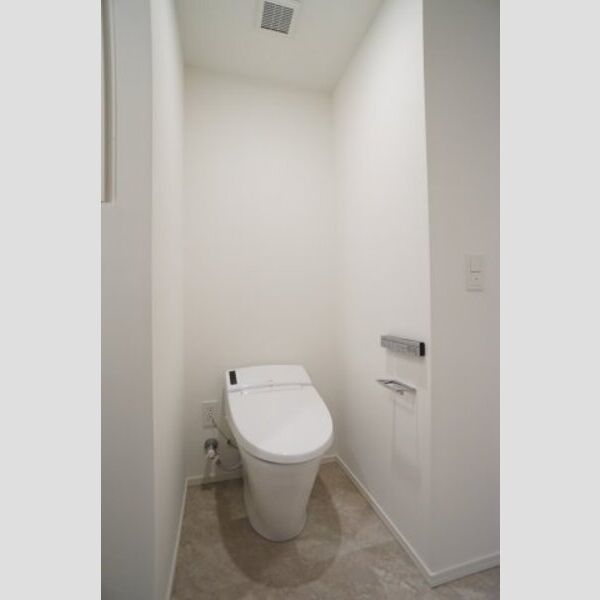 プライムメゾン森下WEST410号室 トイレ