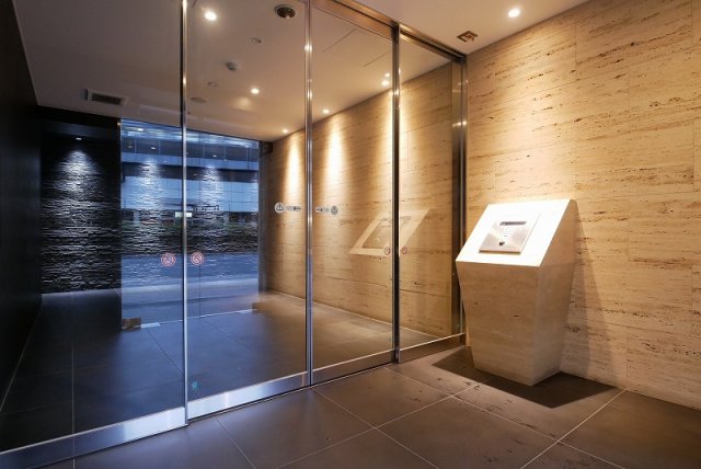 ル・サレーヴ8階 外観