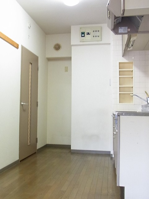 ラフィーネ横浜 ＤＫ　※別号室の参考写真です(現況優先)