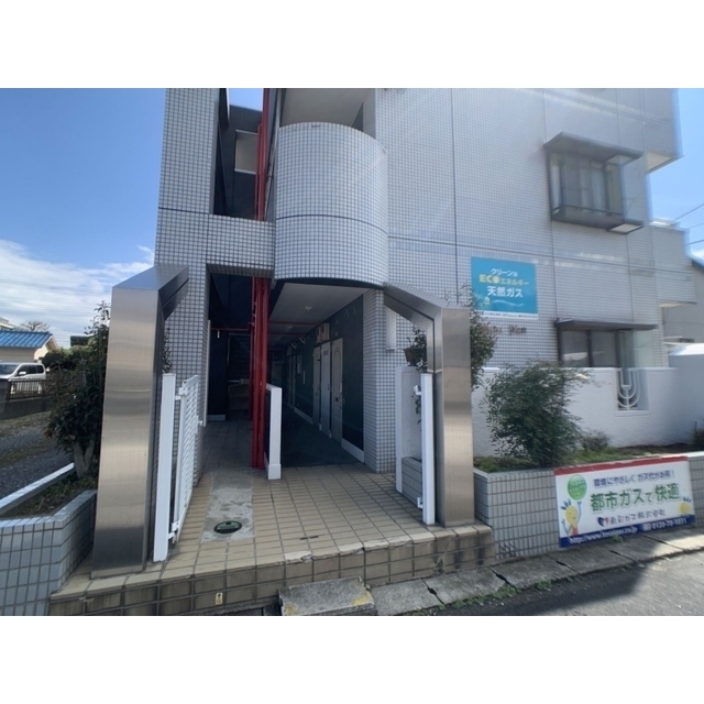 ジュネパレス越谷第6 外観