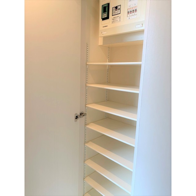 ルクレ足立0601号室 シューズボックス