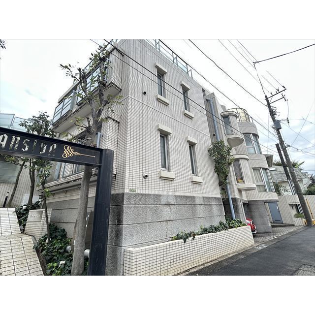 ウエダマンションの外観画像