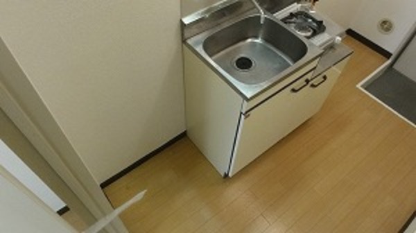 シャンブル綾瀬Ｅ リビング