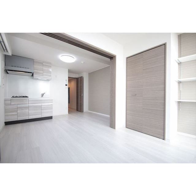 グランツルクサス神田 内観