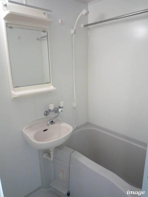 グランド・ガーラ新宿3階 浴室乾燥機付きバス