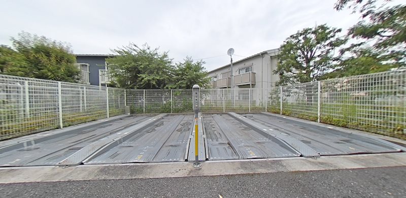 ウィスティリア高津2階 駐車場