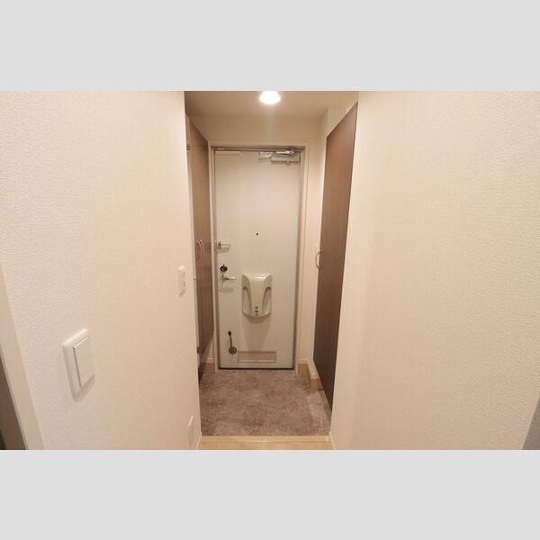 オルキス　G102号室 玄関