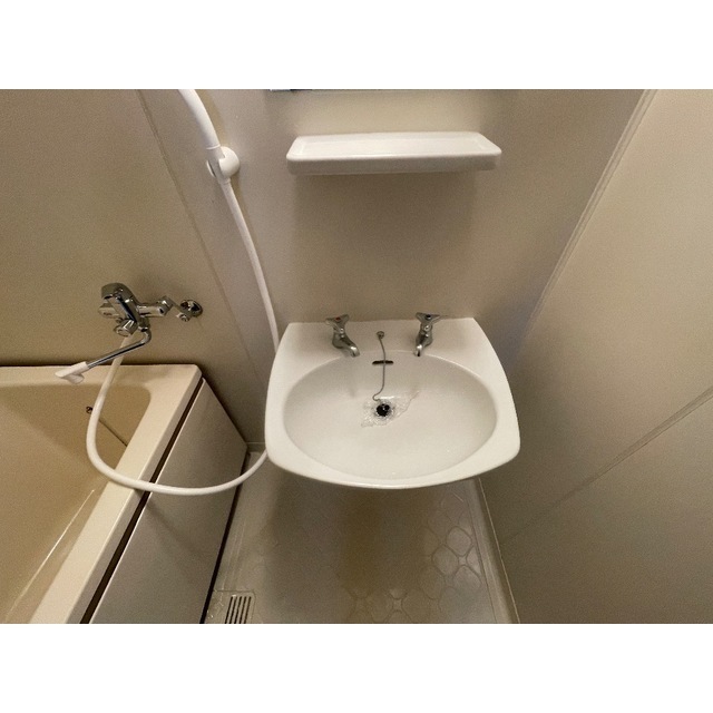 コスタル杉田203号室 内観