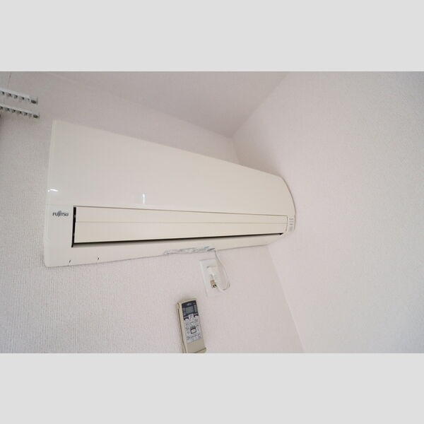 コスモパーク　C201号室 エアコン