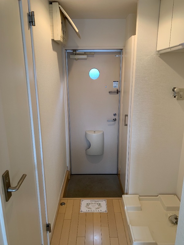 ルナソーレ1階 玄関