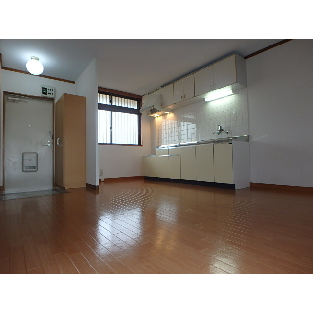 東ハイツＢ 内観