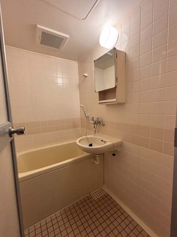 ア・ボートルサンテ東館4階 洗面台付き