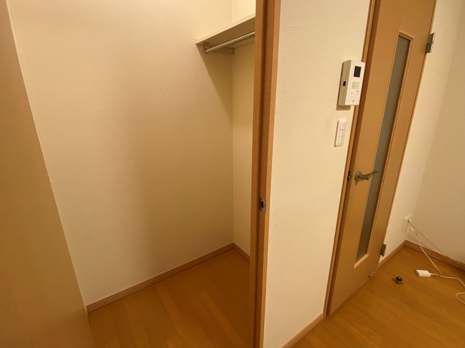 レオパレスプリマヴェーラ105号室 内観