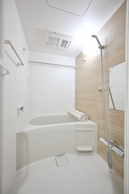 ＣＥＮＴＲＡＬ　ＧＡＲＤＥＮ　ＲＥＳＩＤＥＮＣＥ　ＴＯＫＹＯ1階 お風呂