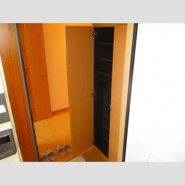 アンソレイエ　西館 シューズBOX