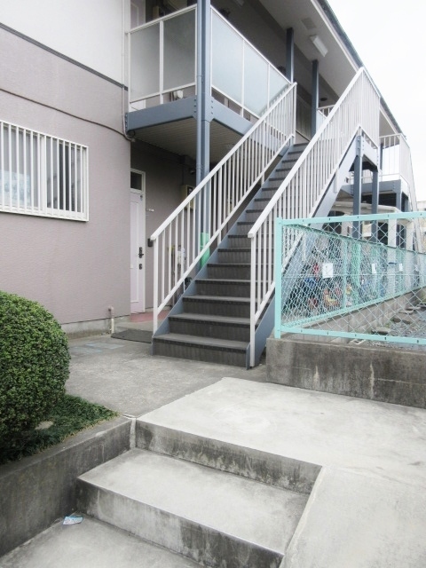 グレースヒル0203号室 エントランス