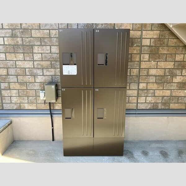 アリオス ガルソニエラ 宅配ボックス