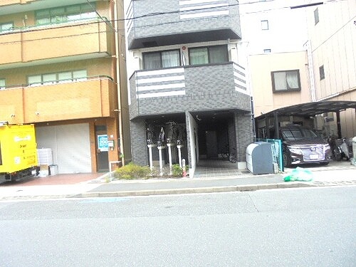 ＧＲＡＮＤＥ菊川2階 エントランス外観