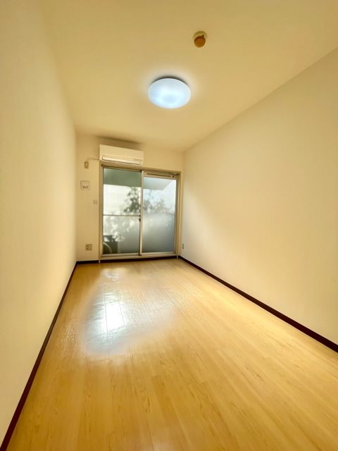 メゾンエクレーレ江古田1階 寝室