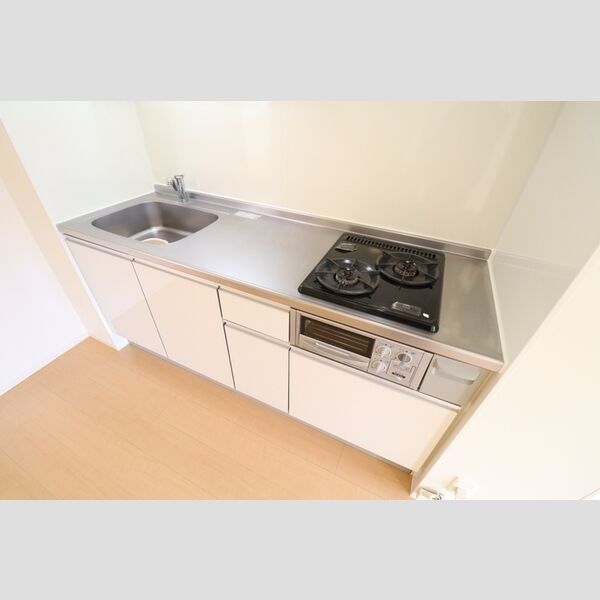 メゾンボヌール103号室 システムキッチン