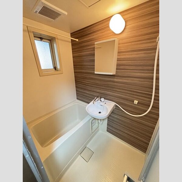 第ⅢAIコーポ108号室 浴室