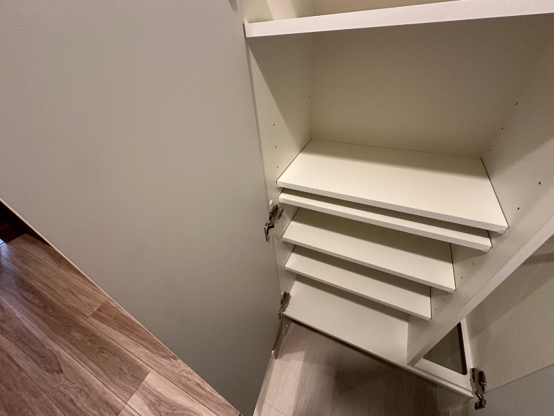 CREALpremier大島1階 下足入れ