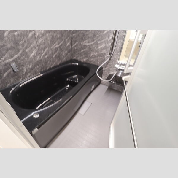 Resi NOIR(レジノワール)301号室 追い焚き給湯機能付き浴室