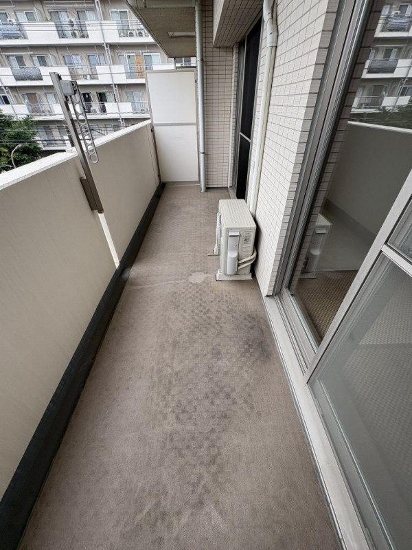 アウラ１０(E-058)3階 バルコニー
