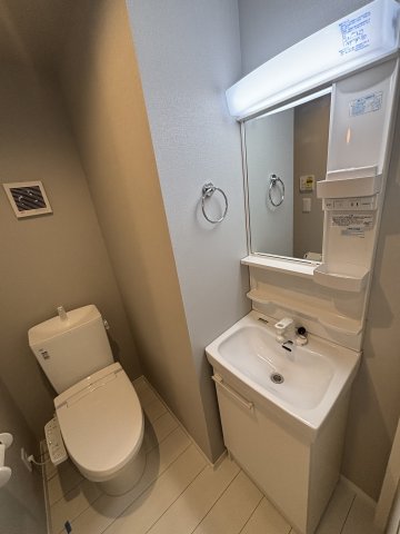 ルミナ境之谷301号室 トイレ