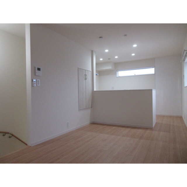 グランピア百草園 内観