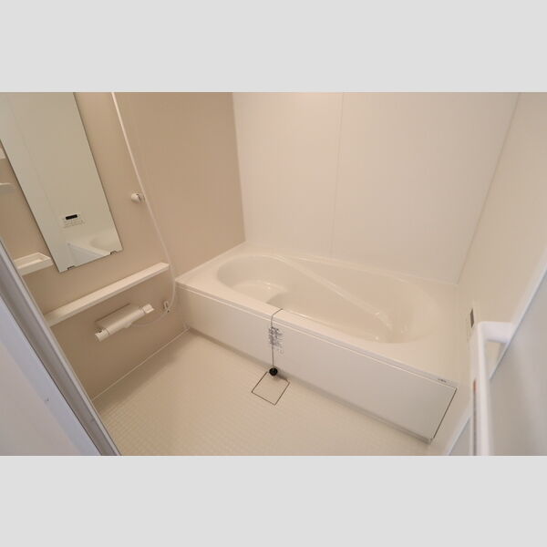 メゾン・ソレイユⅡ 一坪風呂