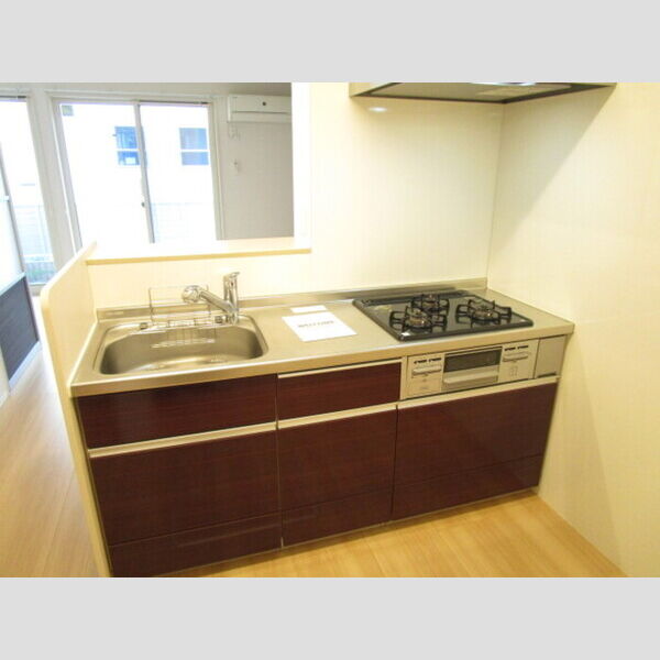 フェリーチェC 対面式3口ガスコンロ付システムキッチン