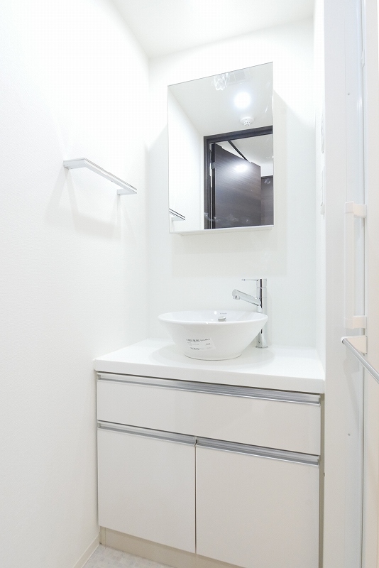 ＰＲＥＭＩＵＭ　ＣＵＢＥ都立大学#mo1階 内観