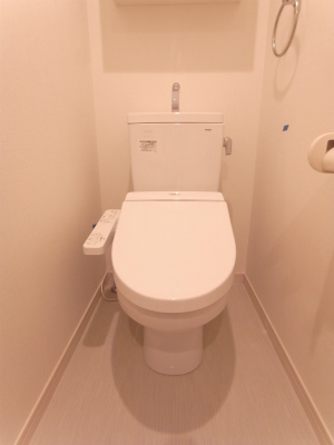 シュネシス1階 トイレ