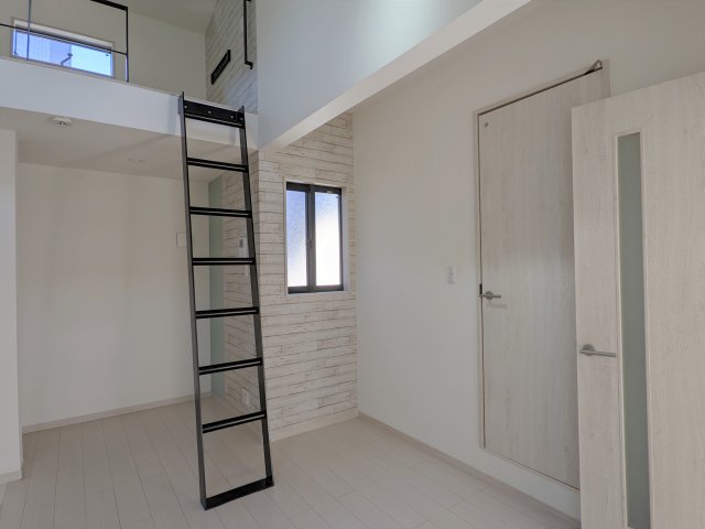 モダンアパートメント文京音羽107号室 リビング