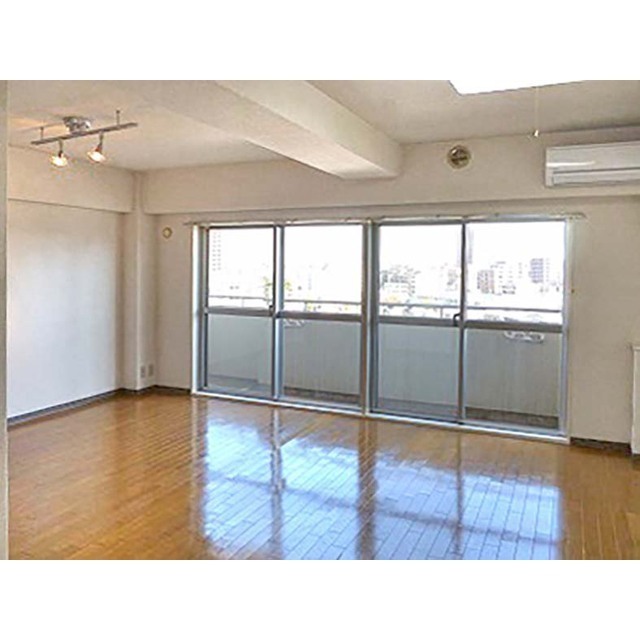 コスモ上池袋 リビング