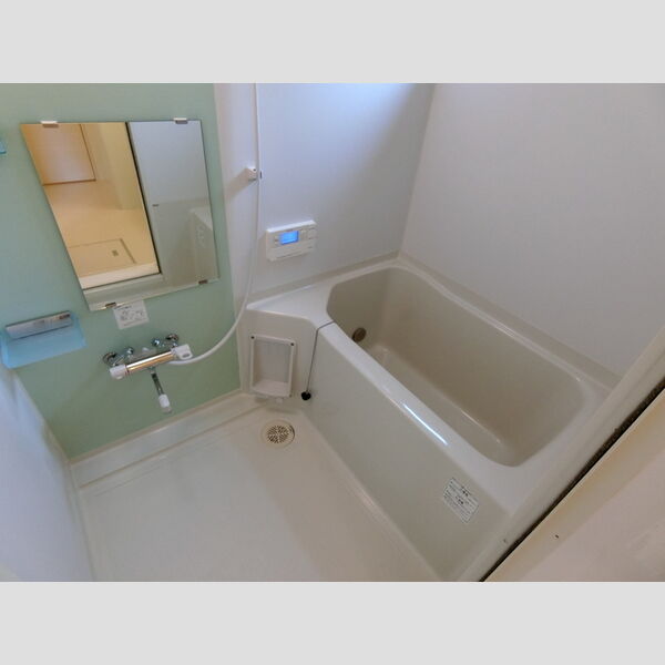 プティ・ポワール バス