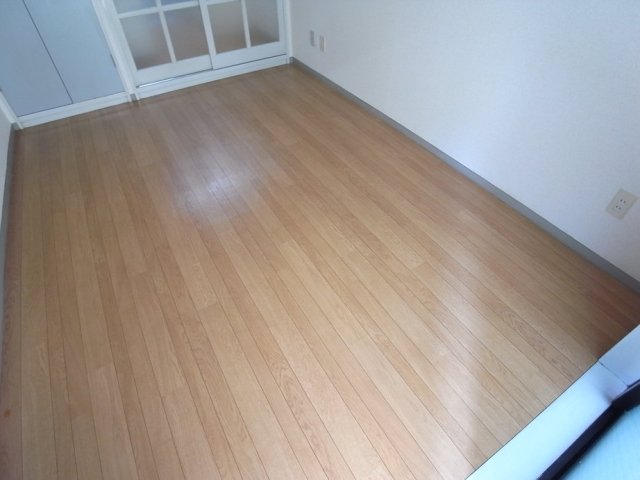 ハイタウン世田谷代田2階 同建物別部屋の参考画像