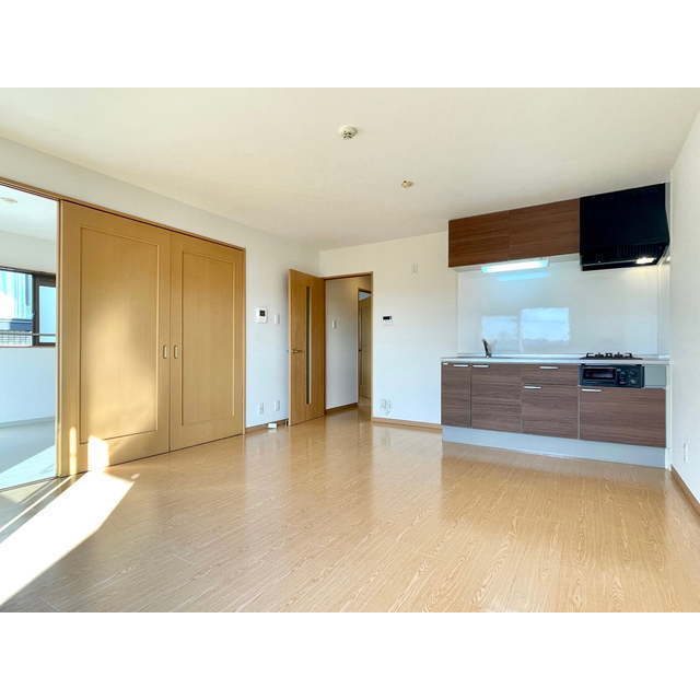 フルパレスⅡ303号室 ☆LDK12帖