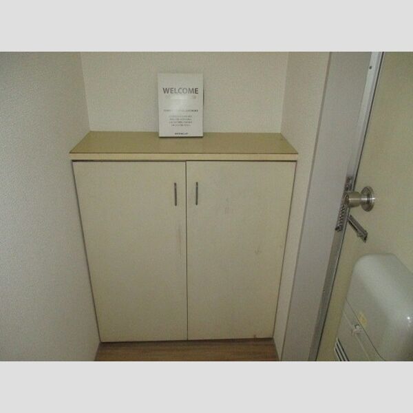 スカイネオコーポDE　D シューズボックス