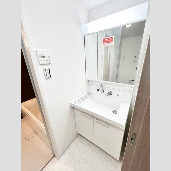 カスタリア西船橋Ⅱ0306号室 洗面所