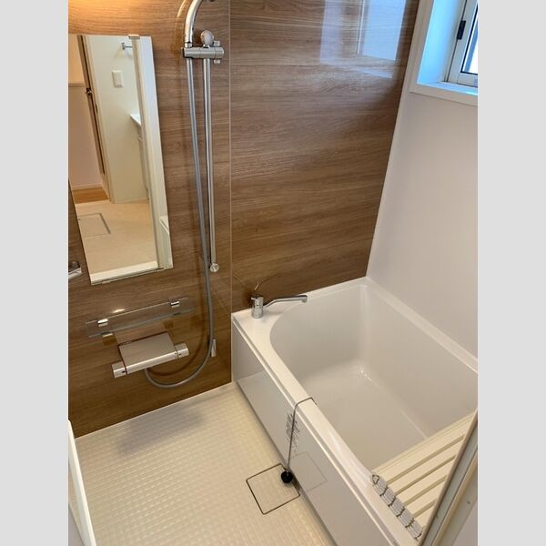 ハウス三生 浴室