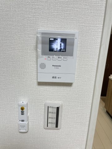 ベイルーム横浜上星川105号室 ＴＶモニターホン＆オートロック付きでセキュリティーもバッチリ！！