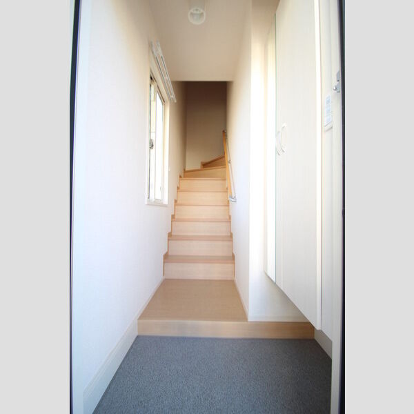 グリーンコート　七番館 玄関