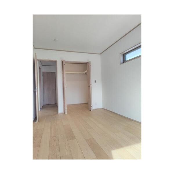 市川市国府台4丁目戸建A棟 リビング