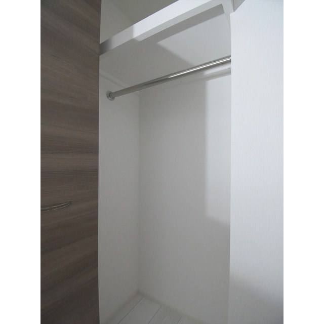 プライムガーデン若木0108号室 内観