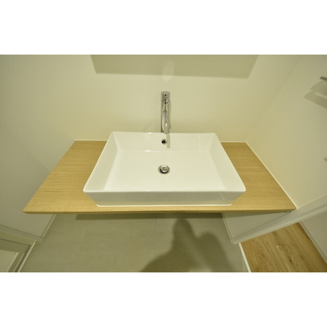 グランパセオ代々木上原0106号室 内観